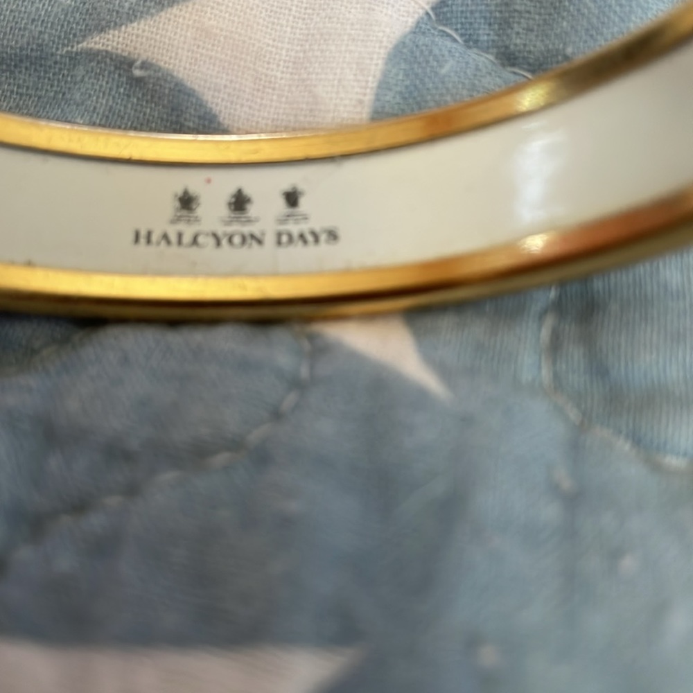 Halcyon Days enamel horse bracelet.